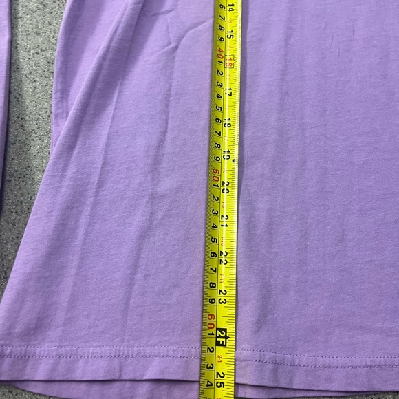 Vineyard Vines BNWT size Medium ladies - Picture 9 of 10